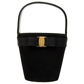 Salvatore Ferragamo Borsa a secchiello Ferragamo Vara Bow in camoscio nero Nero