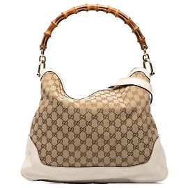 Bolsa Gucci Diana em lona GG bege com alça de bambu Bege