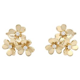 Van Cleef & Arpels Frivole Stud Earrings Golden Other