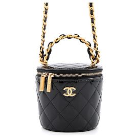 Borsa a tracolla con catena Chanel in pelle verniciata nera Nero