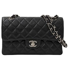 Sac à main Chanel Matelassé 23 Noir