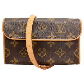 Louis Vuitton Monogram Gürteltasche Braun