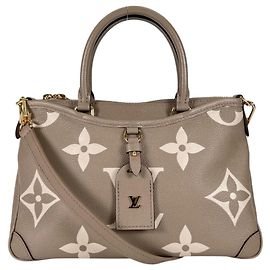 Bolsa de Ombro Louis Vuitton Trianon PM Bicolor Monogram Empreinte Bege Cinza