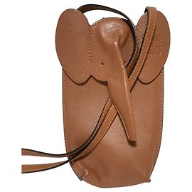 Bolso de hombro LOEWE Elephant Pocket Castaño