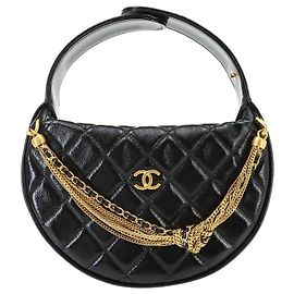 Sac à main Chanel Matelassé Noir