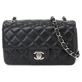 Chanel Mini Matelasse 20 Borsa a spalla con catena Nero