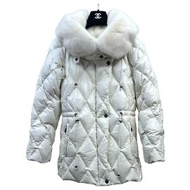 Casaco Max Mara Branco com Gola de Pele de Vison Outro