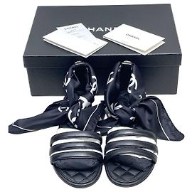 Chanel Sandalen Schwarz Stoff Double C Schleife Größe 36 Andere