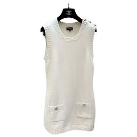 Robe Chanel Blanche en Cachemire Sans Manches Autre