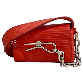 Bolso de hombro Louis Vuitton de piel Epi Roja