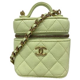 Borsa a tracolla Chanel Matelassé con catena Verde chiaro