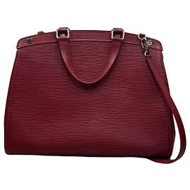 Louis Vuitton Brea GM sac à main cuir épi bordeaux Bordeaux