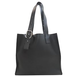 Borsa Tote Loewe Buckle in pelle di vitello nera Nero