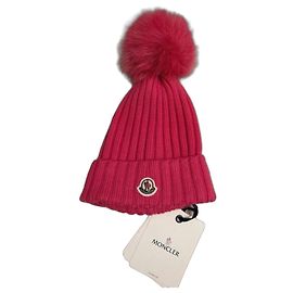 Gorro Moncler com pompom Rosa