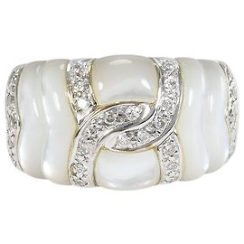 Autre Marque Elegant 18K White Gold Band Ring with Diamond and Shell White Golden
