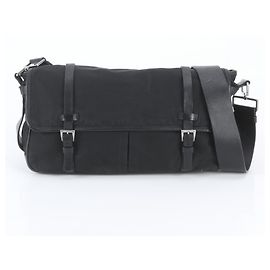 Sac à épaule en cuir et nylon Tessuto avec logo triangle Prada Noir