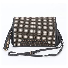 Borsa a tracolla in pelle borchiata MCM Nero D'oro
