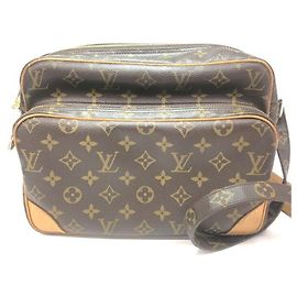 Bolsa de Ombro Louis Vuitton Monogram Nile Azul Monograma
