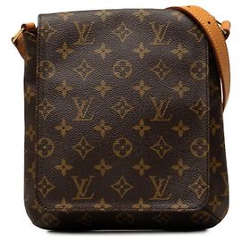 Louis Vuitton Musette Salsa Short Monogram Shoulder Bag Marron