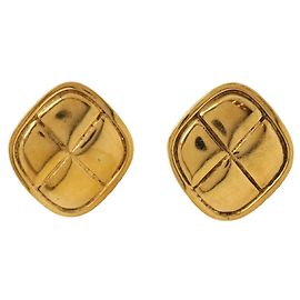 Boucles d'oreilles clips Chanel Matelassé Doré