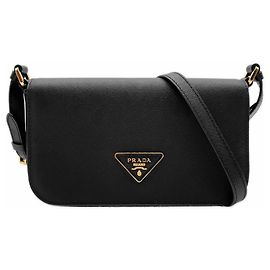 Bolso de hombro Prada de piel negra Negro Dorado