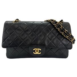Chanel Classic Timeless Double Flap Quilted Lambskin Medium Nero