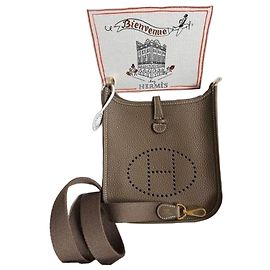 Hermès Bolsa Hermes Evelyn em couro taurillon clemence taupe Marrom