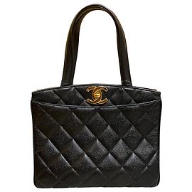 Bolsa Chanel CC acolchoada em couro caviar com fecho rotativo 1994 Outro