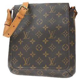 Louis Vuitton Musette Salsa Monogram Canvas PM Marrom