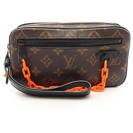 Sac à main Pochette Volga Louis Vuitton Marron Noir