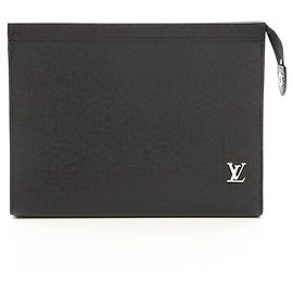Louis Vuitton Pochette Voyage Second Bag Noir