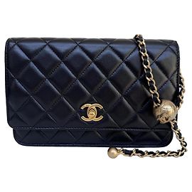 Chanel Wallet on Chain WOC Schwarz Lammleder Andere