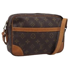 LOUIS VUITTON Monogram Trocadero 23 Shoulder Bag M51276 LV Altro