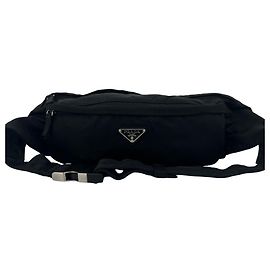 Sac à épaule en nylon avec logo triangle Prada Noir