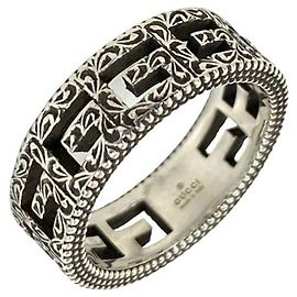 Anillo GUCCI Square G Arabesque Plata