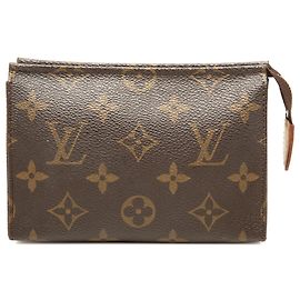 Louis Vuitton Brown Monogram Toiletry Pouch 15 Castaño