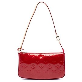 Louis Vuitton Red Monogram Vernis Pochette Accessoires Rot