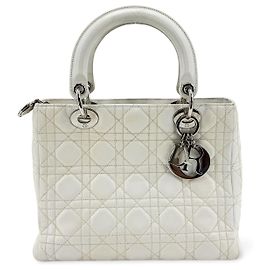 Christian Dior Lady Dior Mini em pele de vitelo granulada Branco