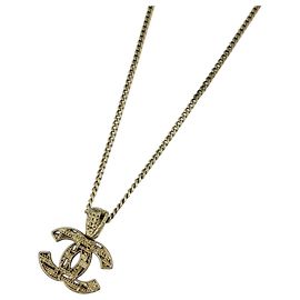 Collar Chanel chapado en oro Dorado