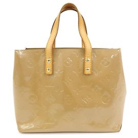 Louis Vuitton Reade Monogram Vernis PM Castaño