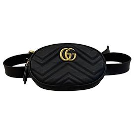 Gucci GG Marmont Gürteltasche aus gestepptem Leder - Schwarz Schwarz