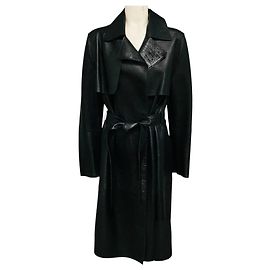 Autre Marque Casaco de couro de comprimento médio Fleurette Metallic Black com cinto Preto