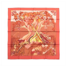 Pañuelo Hermès Carré 90 "Kuggor Tree" de seda en rojo Roja