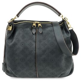 Louis Vuitton Selene Mahina Leather MM Nero