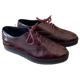 Zapatos brogue de charol burdeos TOD'S Burdeos
