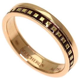 Boucheron Quatre Classic Medio Anillo Dorado