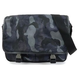 Bolsa de Ombro PRADA em Nylon e Couro Saffiano com Logotipo Triangular VA0768 Preto Azul