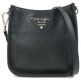 Sac à épaule PRADA en cuir Vitello Daino avec logo triangle Noir 1BH191 Noir