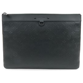 Louis Vuitton Monogram Shadow Pochette Discovery Cluth Bag Black M62903 Black