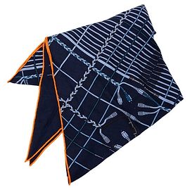 Hermès Hermes Losange GM Schal in Navy Marineblau